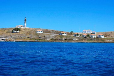 Caravelas, Bahia / Brezilya - 10 Eylül 2008: Güney Bahia 'daki Parque Marinho dos Abrolhos arşivinde deniz feneri görüldü..
