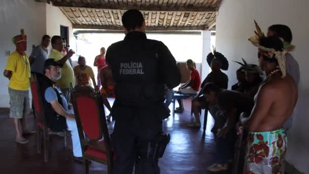 Pau Brasil Bahia Brazil April 2012 Agentes Polcia Federal Lideranas — Stockvideo