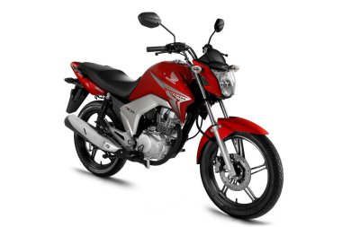 Campinas, Sao Paulo / Brezilya - 31 Temmuz 2013: Campinas şehrinde motosiklet Honda CG Titan 150 görüldü.