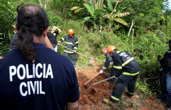 Salvador Bahia Brazilský Srpna 2015 Vyšetřovatelé Civilní Policie Vyšetřují Osobu — Stock fotografie