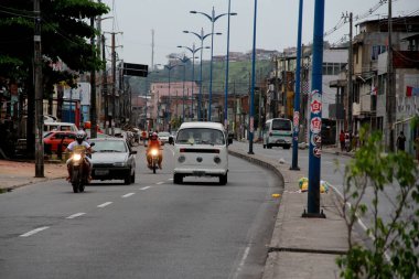 Salvador, Bahia / Brezilya - 4 Kasım 2012: Salvador şehrindeki Avenida Afranio Peixoto, namı diğer Suburbana,.