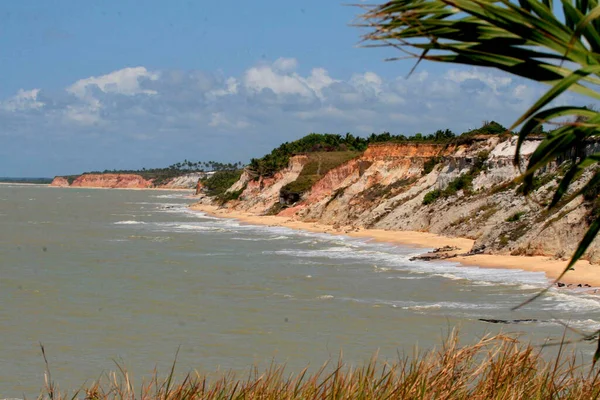 Prado, Bahia / Brezilya - 12 Eylül 2008: Tororao Sahili manzaralı, Prado kıyıları, Bahia 'nın güneyinde.. 