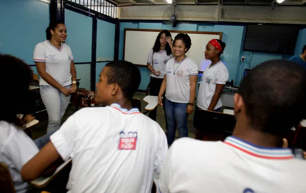 Salvador Bahia Brasil Agosto 2015 Estudiantes Escuelas Públicas Son Vistos — Foto de Stock