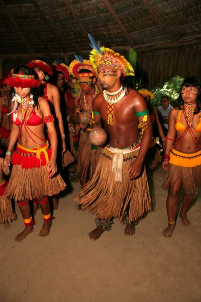 Porto Seguro Bahia Brazilské Duben 2009 Pataxo Indiáni Jsou Vidět — Stock fotografie