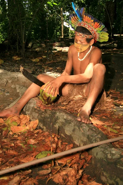 Porto Seguro Bahia Brasilien April 2009 Pataxo Indianer Werden Dorf — Stockfoto