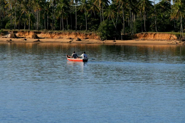 Caravelas Bahia Brazil September 2008 Mensen Worden Gezien Een Roeiboot — Stockfoto