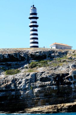 Caravelas, Bahia / Brezilya - 13 Eylül 2008: Güney Bahia 'daki Parque Marinho dos Abrolhos takımadasındaki ada.