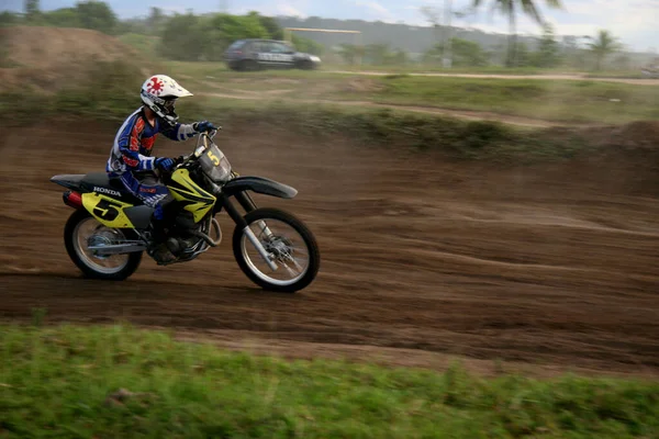 Eunápolis Bahia Brasil Abril 2008 Motociclista Visto Durante Treinamento Motocross — Fotografia de Stock