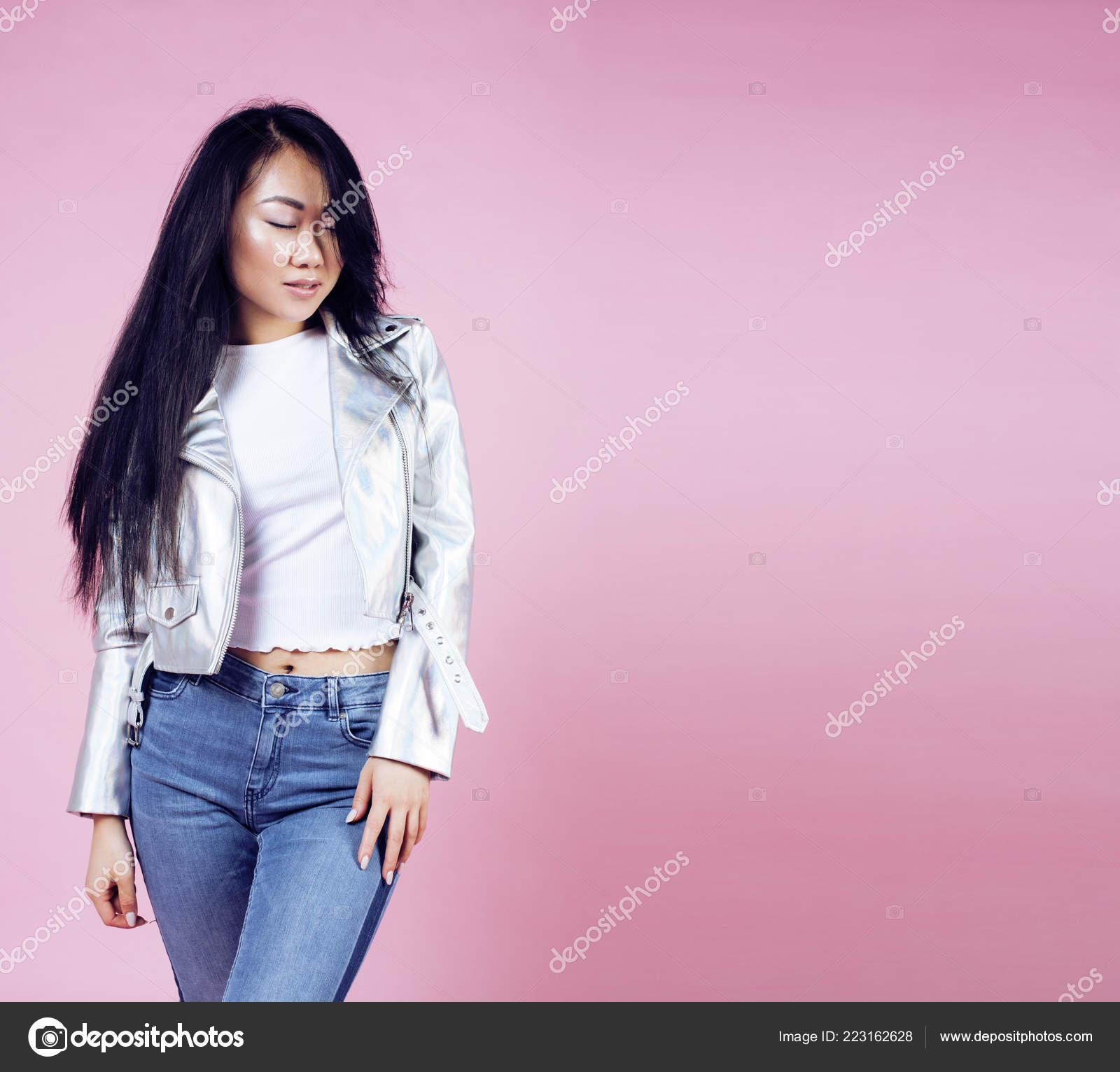 740 Koleksi Jaket Model Korea Modern HD Terbaik