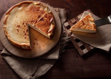 Peynirli kek tarta de queso