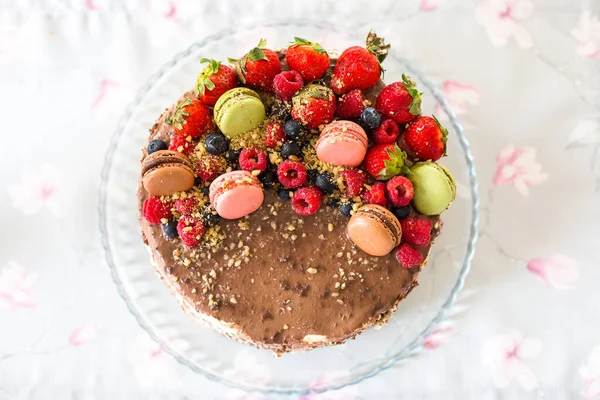 Kue Buatan Sendiri Dengan Buah Buahan Segar Dan Makaron — Stok Foto