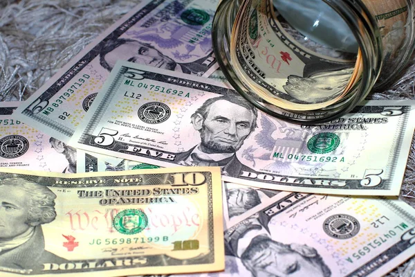 Американські Долари Підлозі Пучок Грошей Скляній Банці — стокове фото