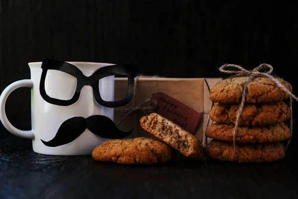 White Mug Mustache Glasses Made Paper Gift Wrap Oatmeal Cookies — Stock Photo, Image