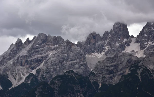 Forcella Del Cristallo Piz Popena Punta Michele Sob Nuvens — Fotografia de Stock