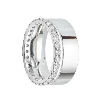 Beyaz Arkaplanda İzole Gümüş veya Beyaz Altın Yüzükler