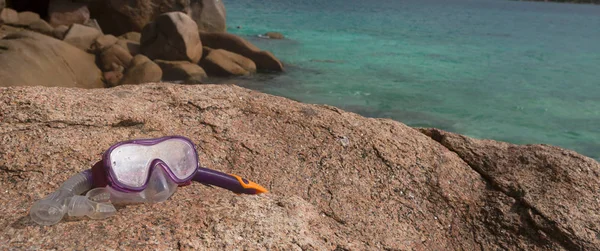 Snorkeling equipment at Pierre island, Seychelles — Stock Photo, Image