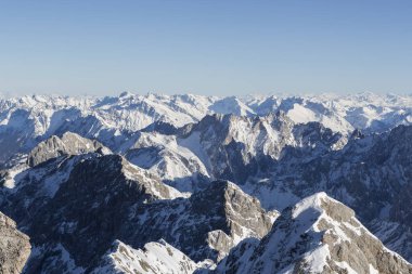 Zugspitze 'den dağ manzarası, Bavaria, Almanya, kış