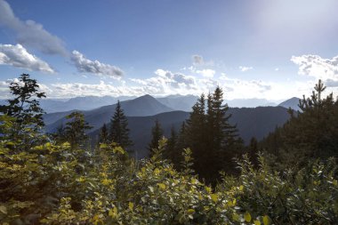Dağ panorama adlı Herzogstand dağ Bavaria, Almanya için