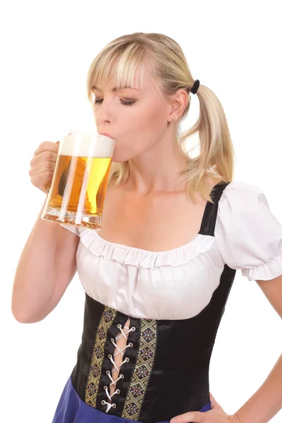 Jonge Vrouw Met Een Mok Van Bier Een Witte Achtergrond — Stockfoto