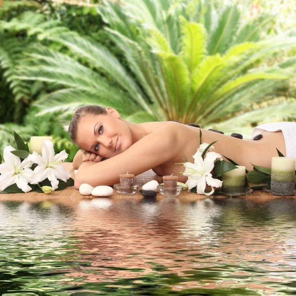 Woman Lying Relaxing Massage Bed Spa — Stock Photo, Image