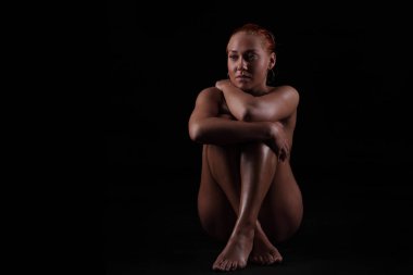 Çıplak güzel rakam bir dişi insan, nu sanat