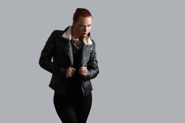 güzel genç kadın modeli