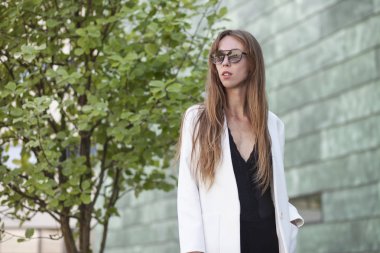 genç ince model