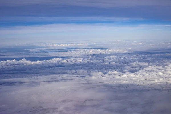 Blue sky and white clouds — Stock Photo, Image