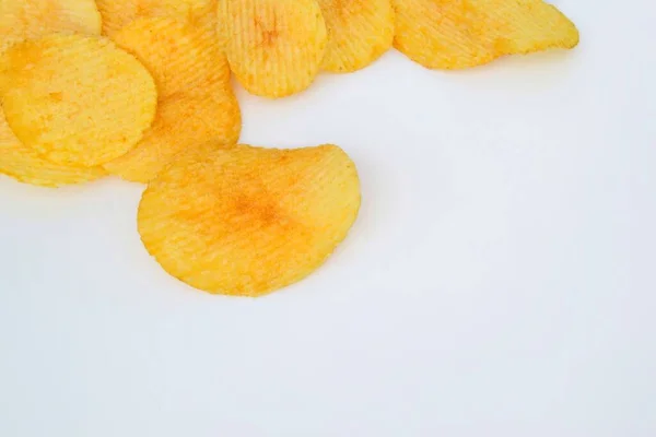 Batatas Fritas Caneladas Num Fundo Claro Perto — Fotografia de Stock