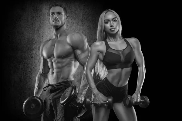 Piękne Młode Sportowy Sexy Para Wyświetlono Mięśni Trening Siłowni Podczas — Zdjęcie stockowe