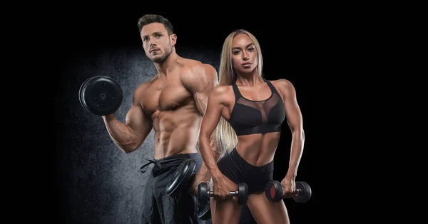 Vackra Unga Sportiga Sexiga Par Visar Muskler Och Träning Gymmet — Stockfoto