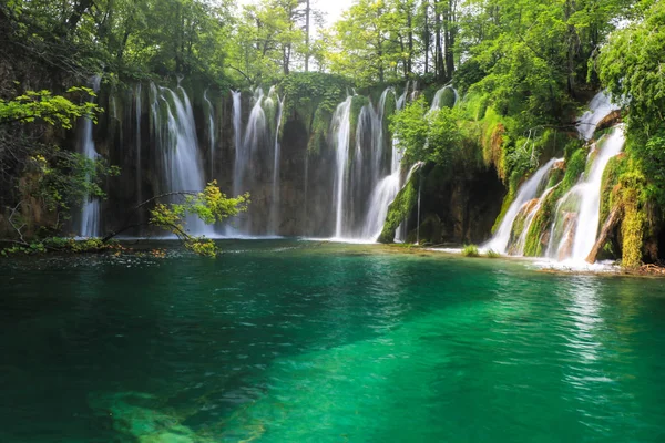 Parque Nacional Los Lagos Plitvice Atracción Turística Más Popular Croacia —  Fotos de Stock