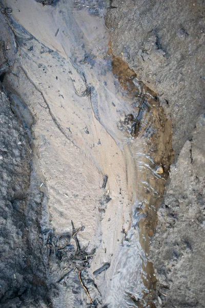 Ущелье Водой Вид Сверху Глина Песчаный Берег Дно Текущая Чистая — стоковое фото