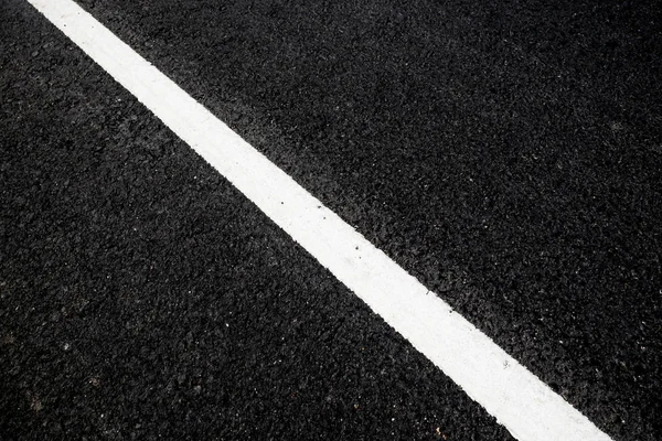 Νέα Λευκή Γραμμή Σχετικά Την Υφή Του Δρόμου — Φωτογραφία Αρχείου