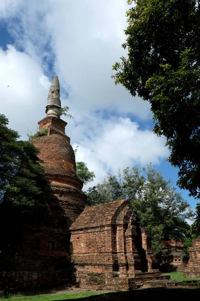 Parque Histórico Wat Nong Langka em Nakhon Chum Kamphaeng Phet, T — Fotografia de Stock