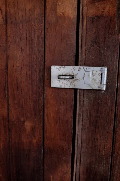 Antika paslı eski anahtar deliği — Stok fotoğraf