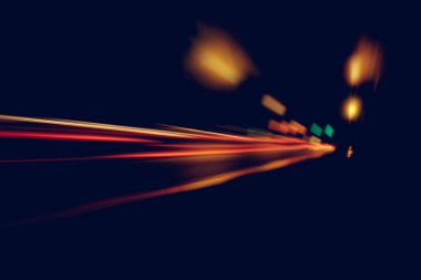 Bulanık Aydınlatma ve gece ışıkları, araç trafik hareket bulanıklığı 