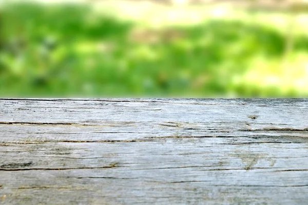 Tapa Mesa Madera Vacía Borroso Verde Abstracto Del Jardín Fondo — Foto de Stock