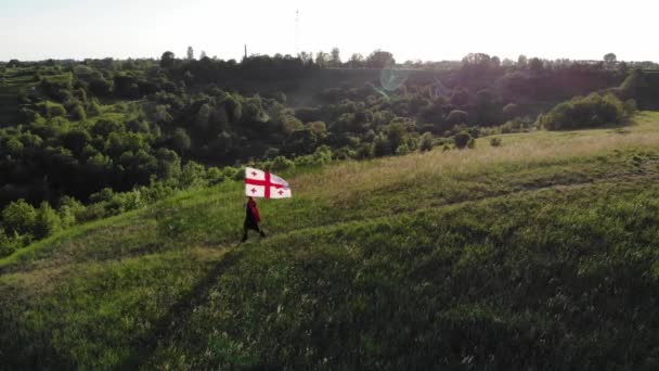 Georgisch Meisje Met Nationale Vlag Van Georgië Handen Loopt Rond — Stockvideo