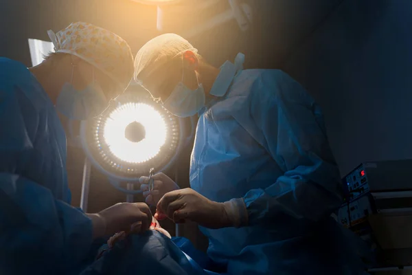 Tıbbi Klinikte Yüz Bölgesinin Değiştirilmesi Için Blepharoplasty Estetik Ameliyatı Doktor — Stok fotoğraf