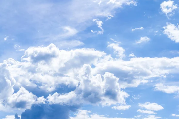 Tag Blauer Himmel Und Wolken Hintergrund — Stockfoto