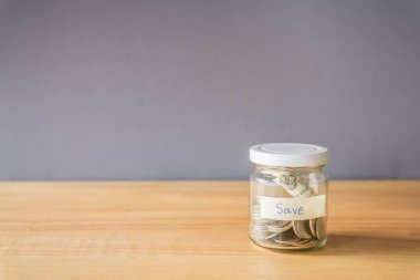 para tasarrufu, Not tasarrufu ile cam kavanoz sikke