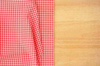 Klasik pembe ekose kumaş ya da masa örtüsü.