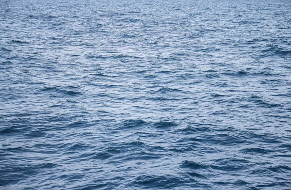 Las Olas Azules Del Mar Pueden Utilizar Como Fondo — Foto de Stock