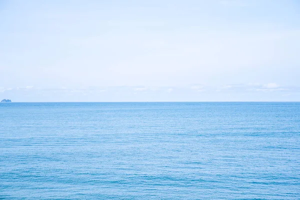 Μπλε Κύματα Της Θάλασσας Μπορεί Χρησιμοποιηθεί Φόντο — Φωτογραφία Αρχείου
