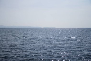 Su yüzeyini kapatın. 