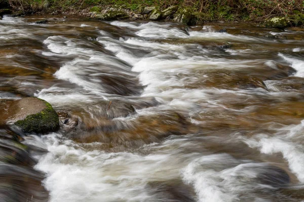 Nehrin Exmoor Ulusal Parkı Ndaki Watersmeet Ormana Doğru Akışı Uzun — Stok fotoğraf