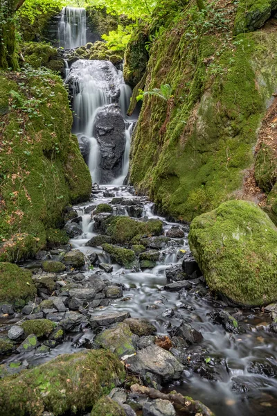 Lång Exponering Clampitt Faller Vattenfall Vid Canonteign Faller Devon — Stockfoto