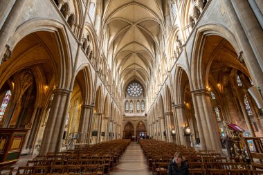 Cornwall 'daki Truro katedralinin iç görüntüsü.