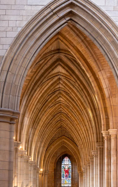Blick Auf Einen Korridor Innerhalb Der Truro Kathedrale Cornwall — Stockfoto